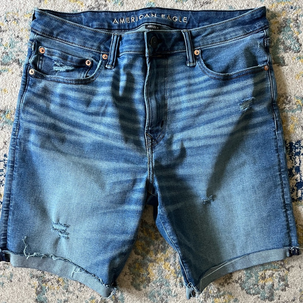 American Eagle Airflex+ 9” Denim Shorts. Blue